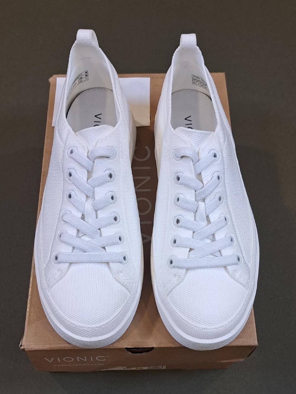 Vionic Winny Knit Sneaker - Color: White - Size: Women 8.5 - Picture 2 of 9